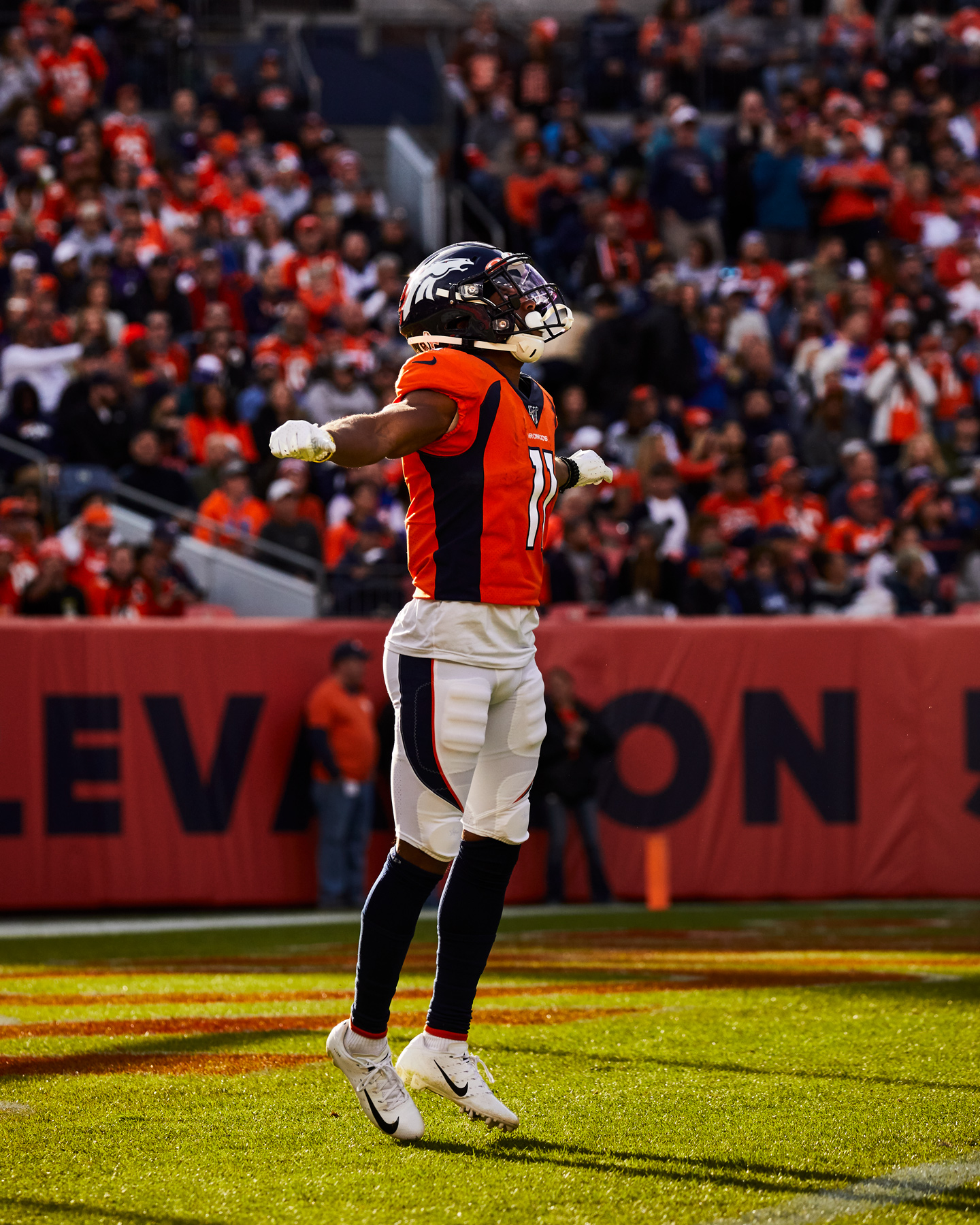 Broncos-Cheerleader_Katherine-Crowe_G0A8959
