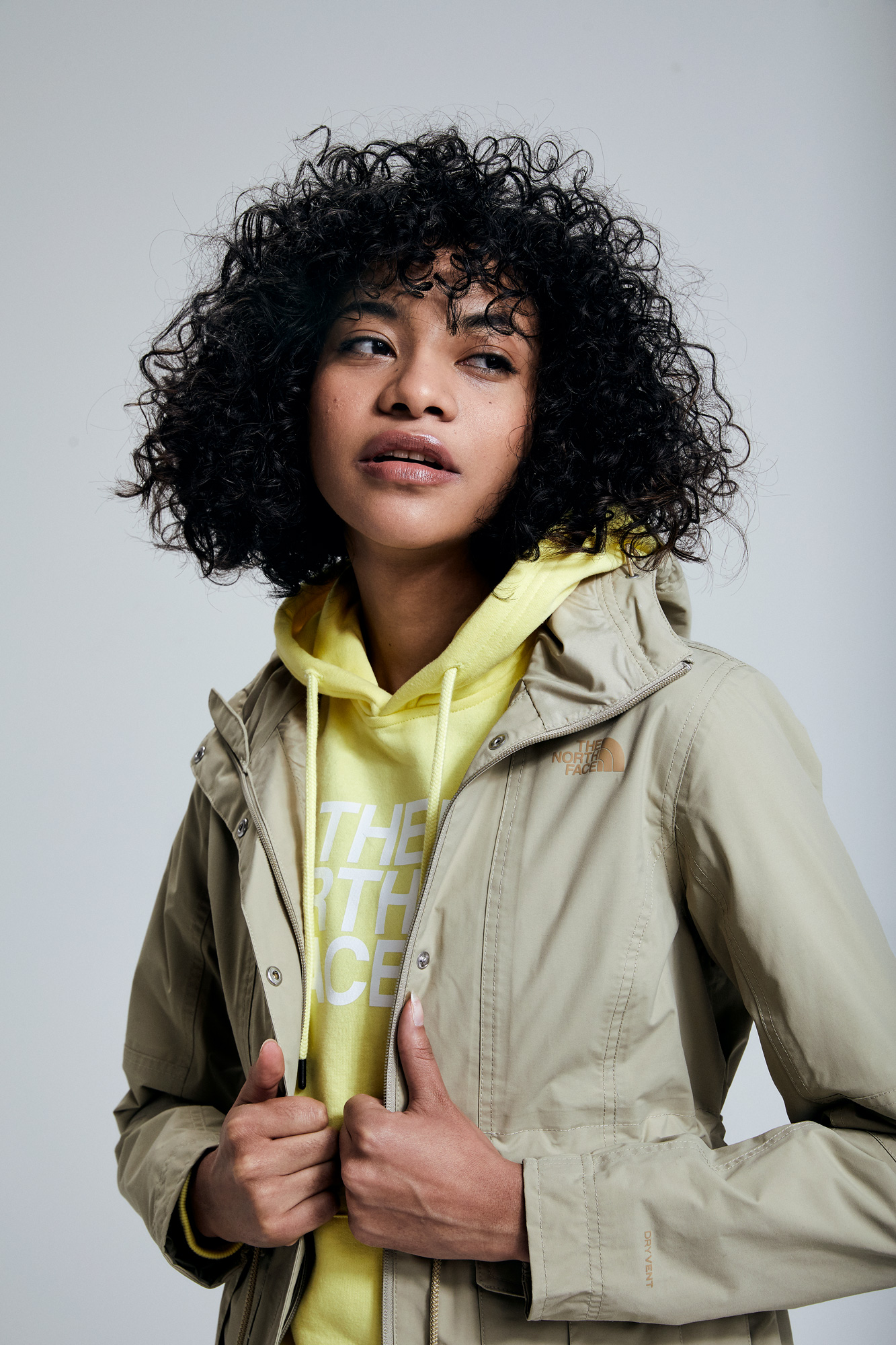 NF_March_Women_Look_1_02527-1